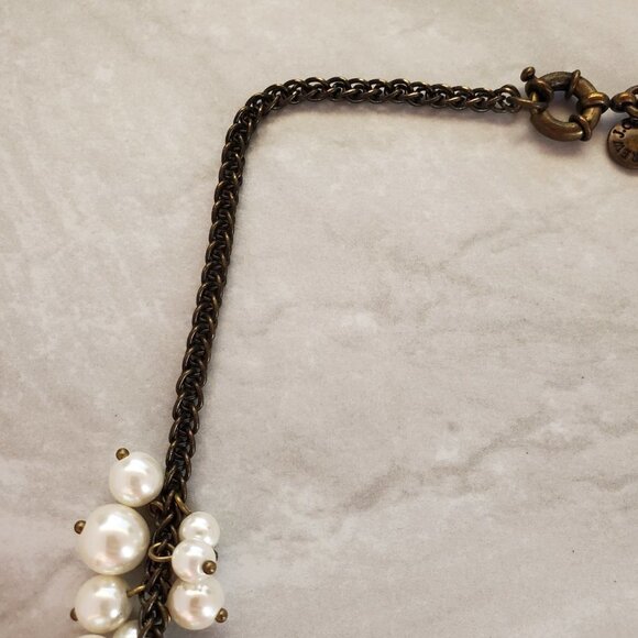 💕 J.Crew Pearl Cluster Antiqued Necklace 💕 - Picture 9 of 11